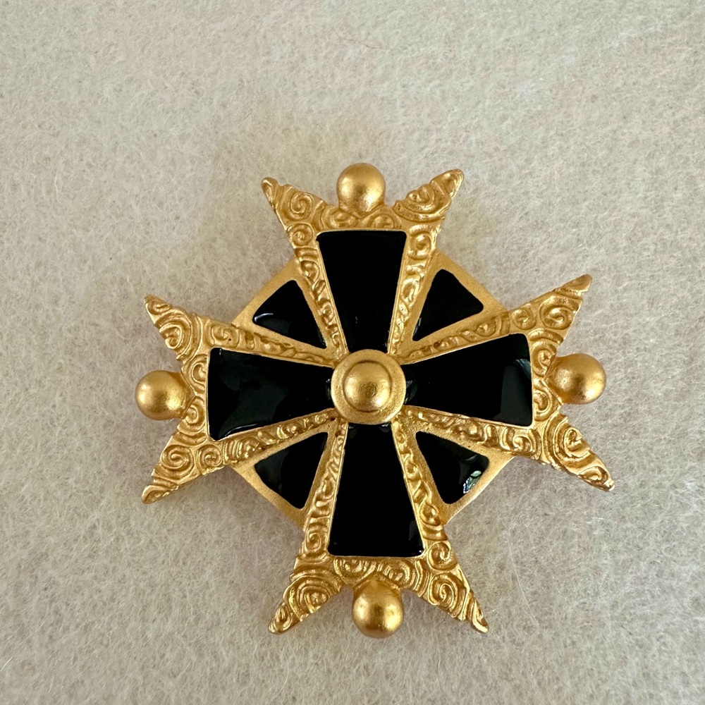 Anne Klein 1990s Maltese Cross Enameled Brooch
